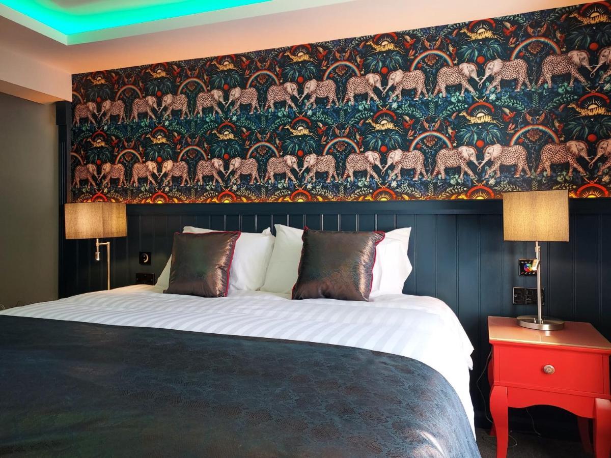 Crown Quarter Hotel เว็กซ์ฟอร์ด ภายนอก รูปภาพ