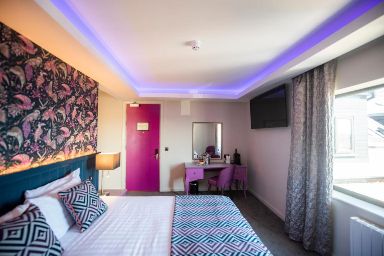 Crown Quarter Hotel เว็กซ์ฟอร์ด ภายนอก รูปภาพ